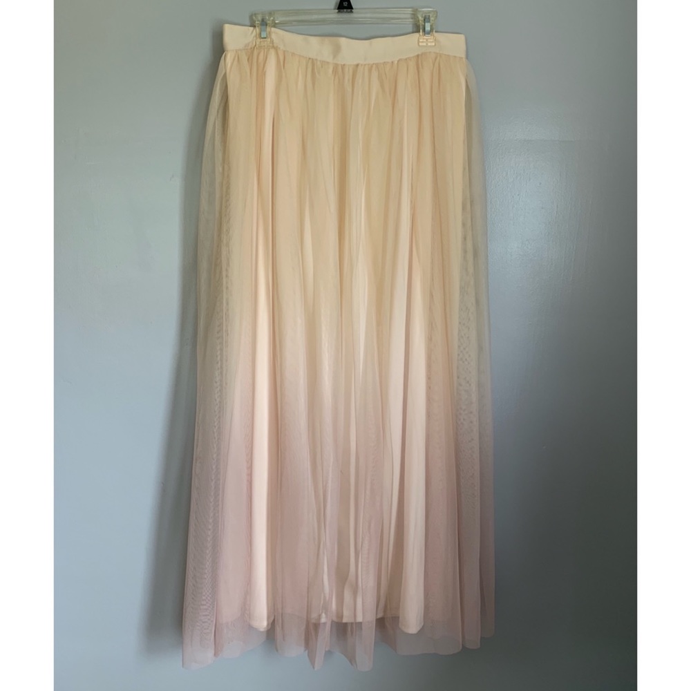 LC Lauren Conrad Tulle Maxi Skirt